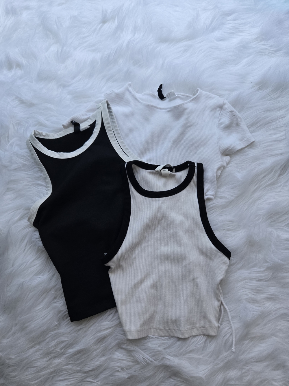 Black and White Ribbed Cropped Tank & Tee Set